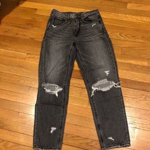 American eagle mom jeans